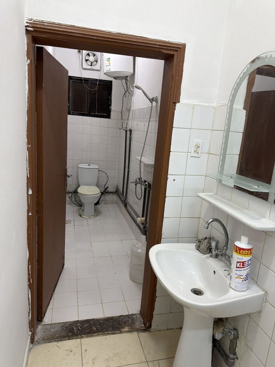 Al Jubail Al Balad, Rooms for Rent, SAR 900/month,  Furnished,  Semi Furnished Single Room With Balcony Available For Rent Indian Bachelor Only