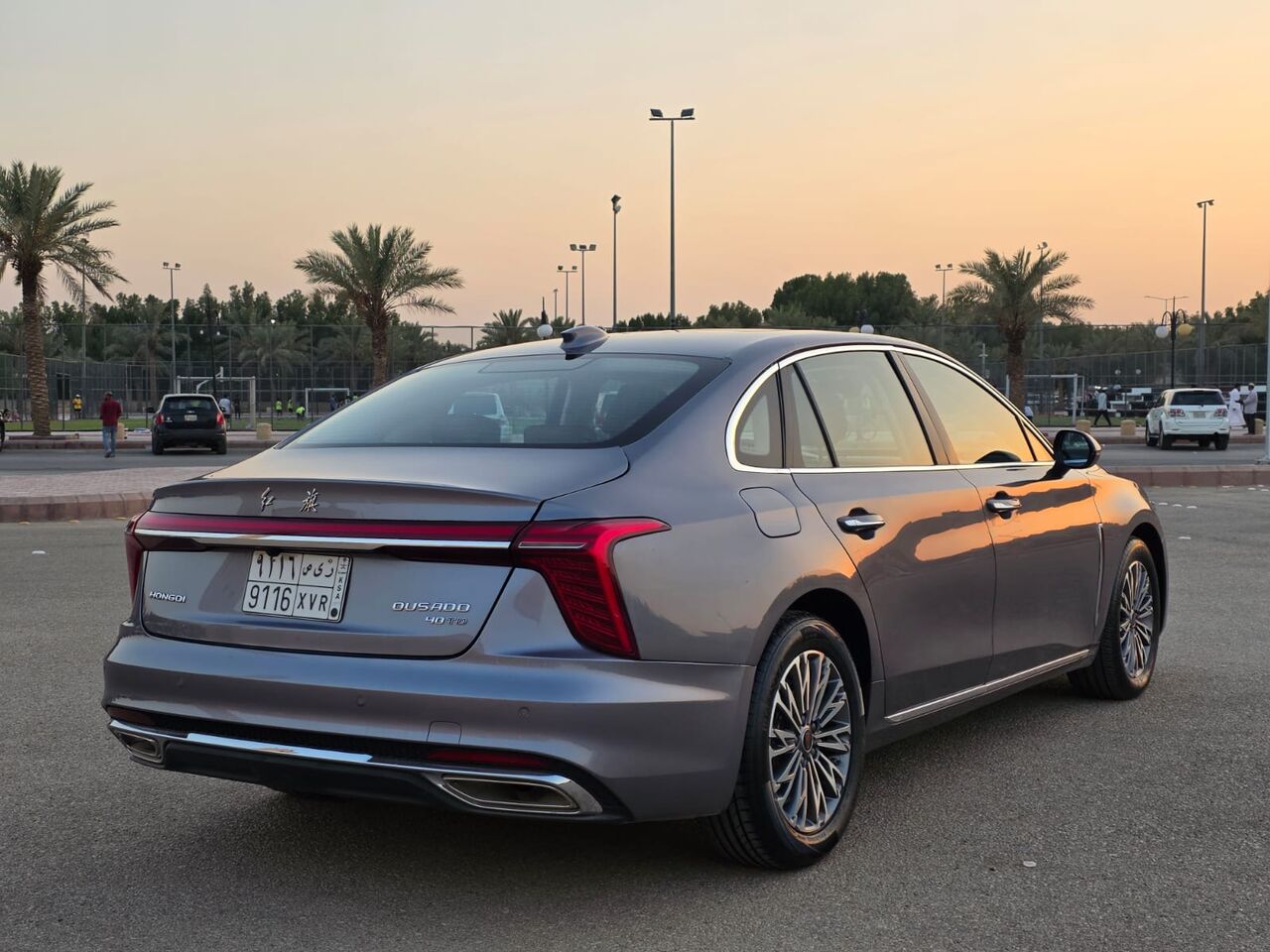 Riyadh, Vehicles, Cars & Trucks , SAR 75000,  Hongqi Ousado,  2026,  Automatic,  18000 KM,    Same New Fully Loaded