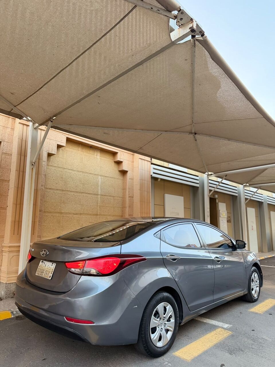 Jeddah, Vehicles, Cars & Trucks , SAR 26,  Hyundai Elentra,  2016,  Automatic,  300000 KM,