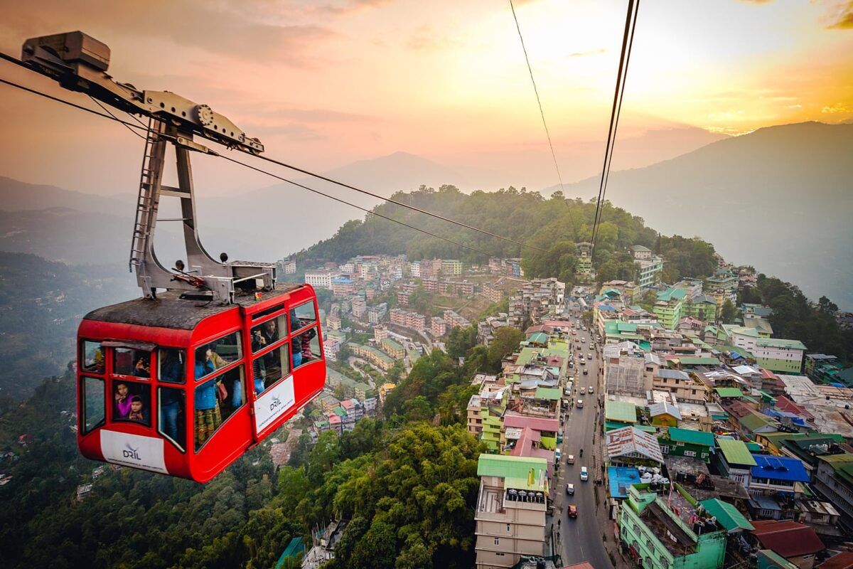 New Delhi, Travel, Darjeeling & Gangtok 4Nights 5 Days Starting 17000/-