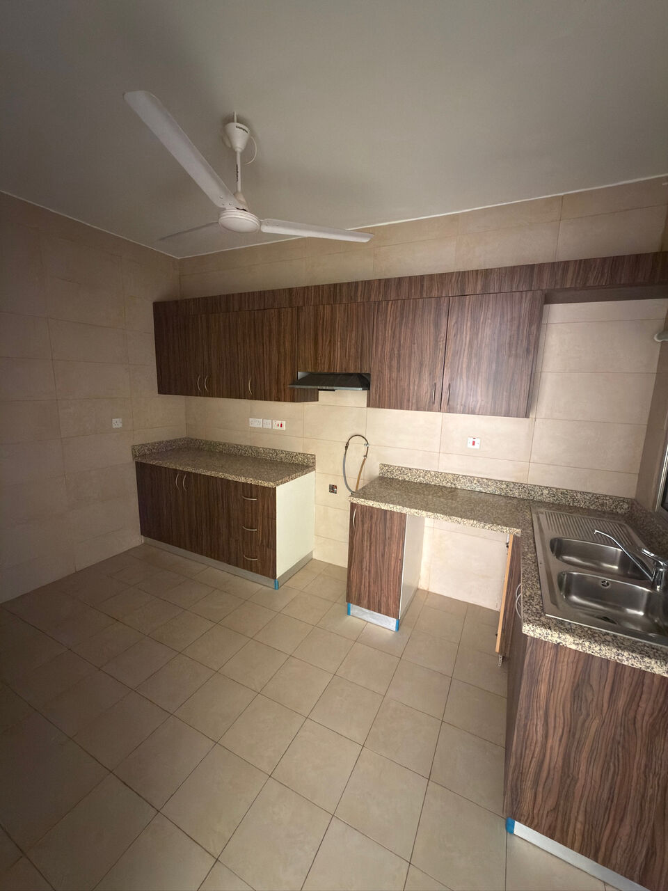 Adliya, Apartments, Flats, Houses & Villas, BHD 320/year,  3 BR,  Are You Looking Spacious Unfurnished 3 Bhk Flat???