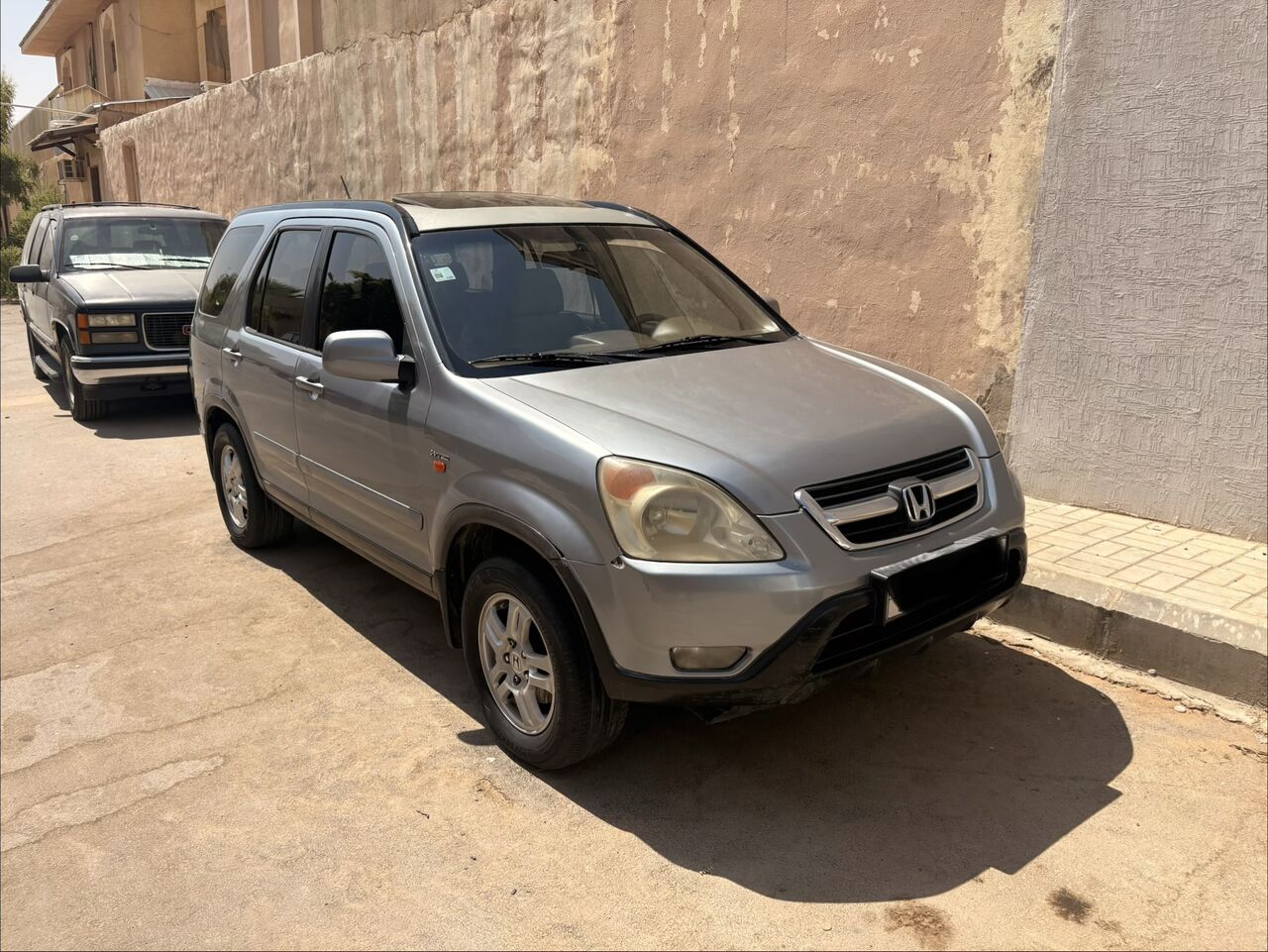 Riyadh, Vehicles, Cars & Trucks , SAR 16500,  Honda CR-V,  2004,  Automatic,  300 KM,    Full Option  &ndash; Reliable & Well Maintained &ndash; Riyadh