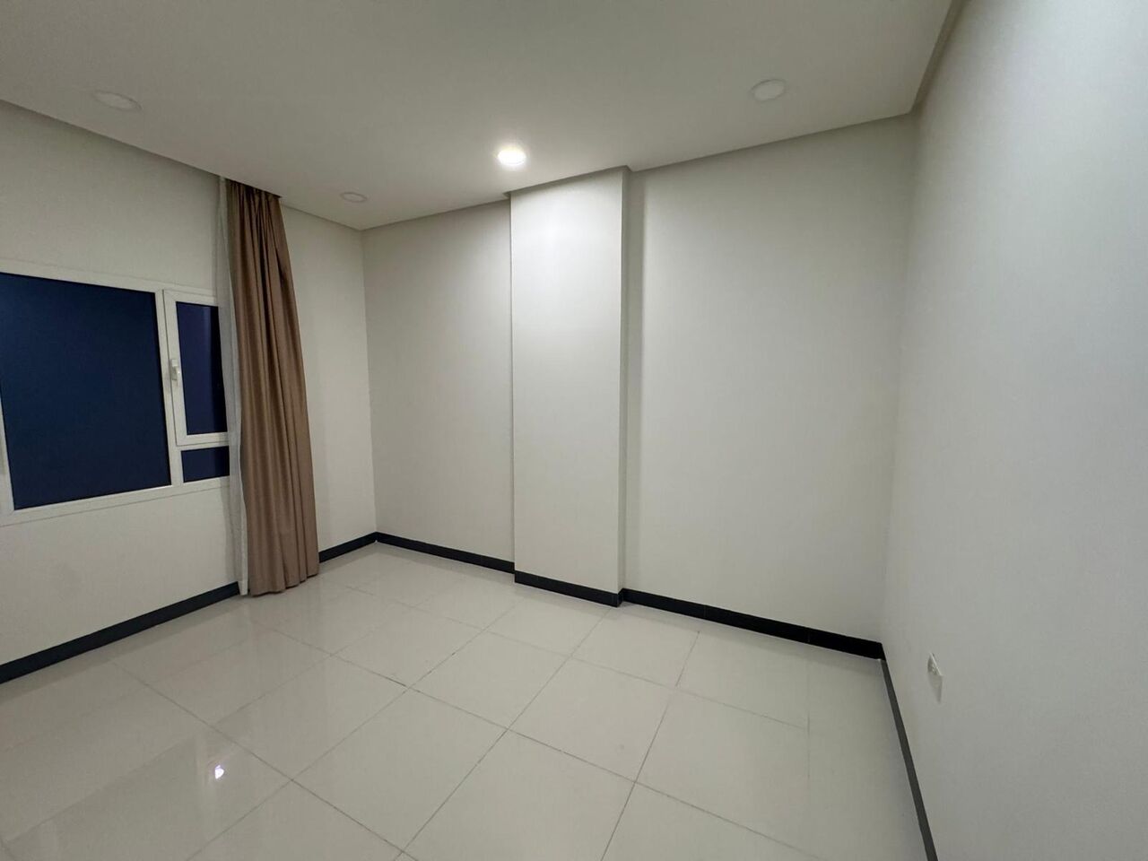 Hidd, Rooms for Rent, BHD 110/month,  A Room For Rent In A Quite And Spacious 2 BHK In Hidd Near Anjal Fuel Station In Hidd.