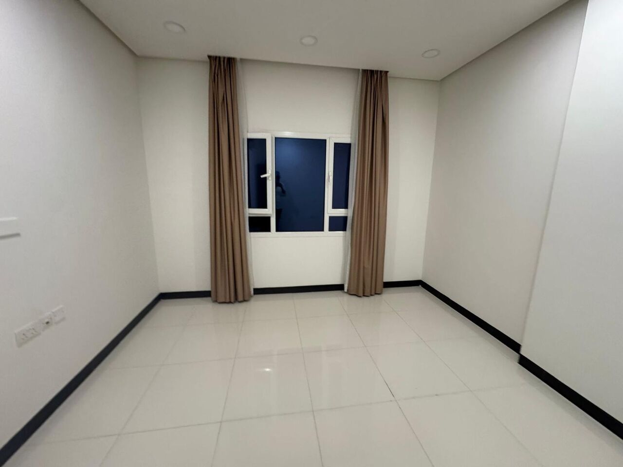Hidd, Rooms for Rent, BHD 110/month,  A Room For Rent In A Quite And Spacious 2 BHK In Hidd Near Anjal Fuel Station In Hidd.