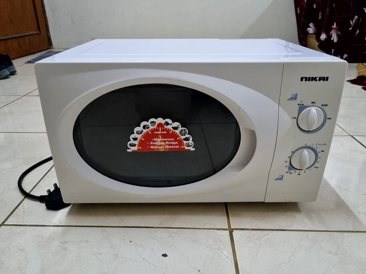 Jubail, Appliances, SAR 200,  Microwave Oven With Defrosting Nikai 23L