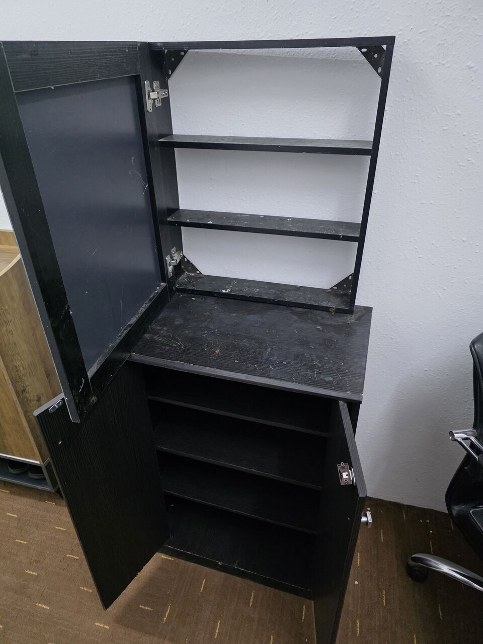 Riyadh, Household Items, SAR 50,  Shoe Rack With A Small Rack