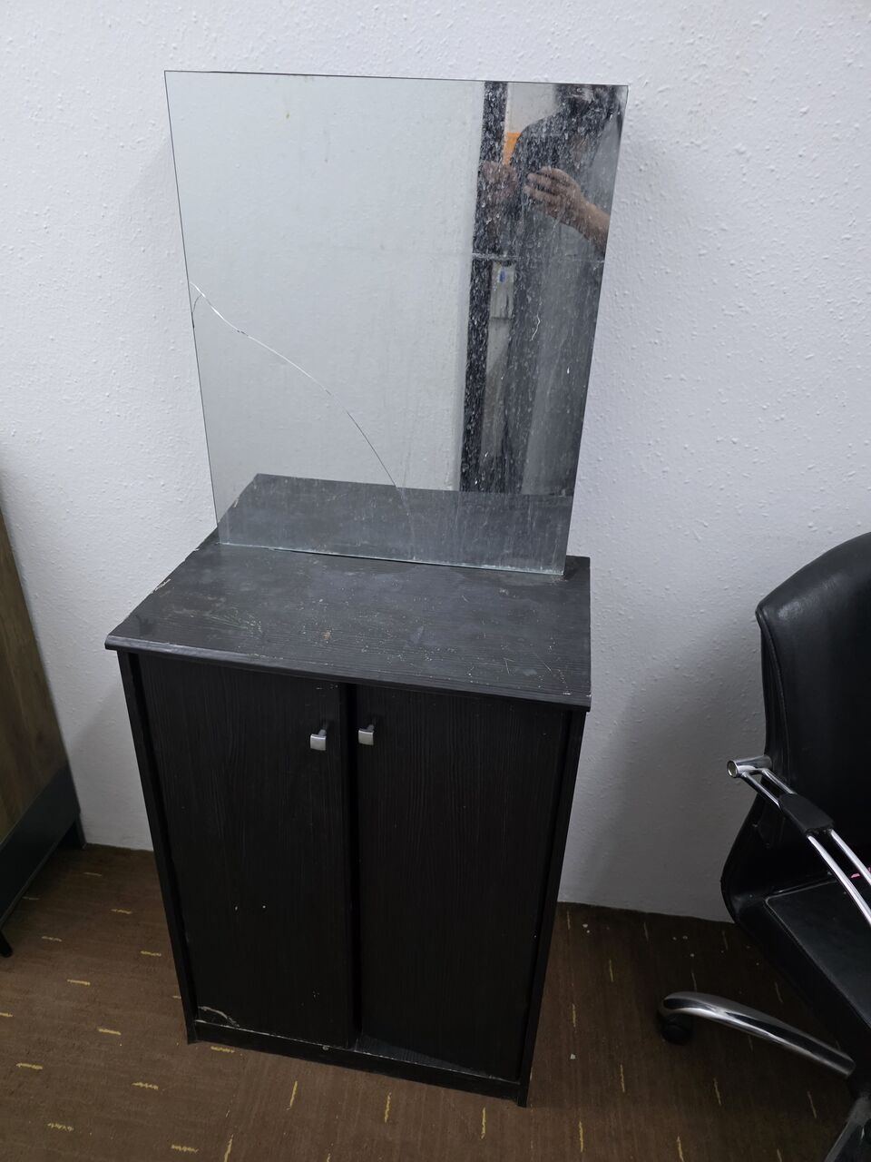 Riyadh, Household Items, SAR 50,  Shoe Rack With A Small Rack