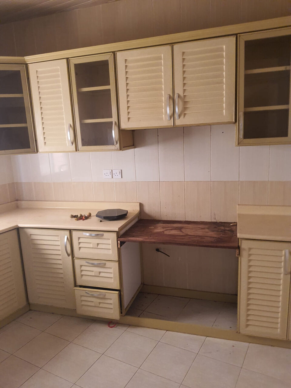 Sanabis, Apartments, Flats, Houses & Villas, BHD 145/year,  2 BR,  RENT - FLAT - ALDAIH NEAR ALSHOALA RESTURANT
