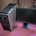 SAR 4000,  HP Z800 Workstation &ndash; High-Performance Setup + Monitor