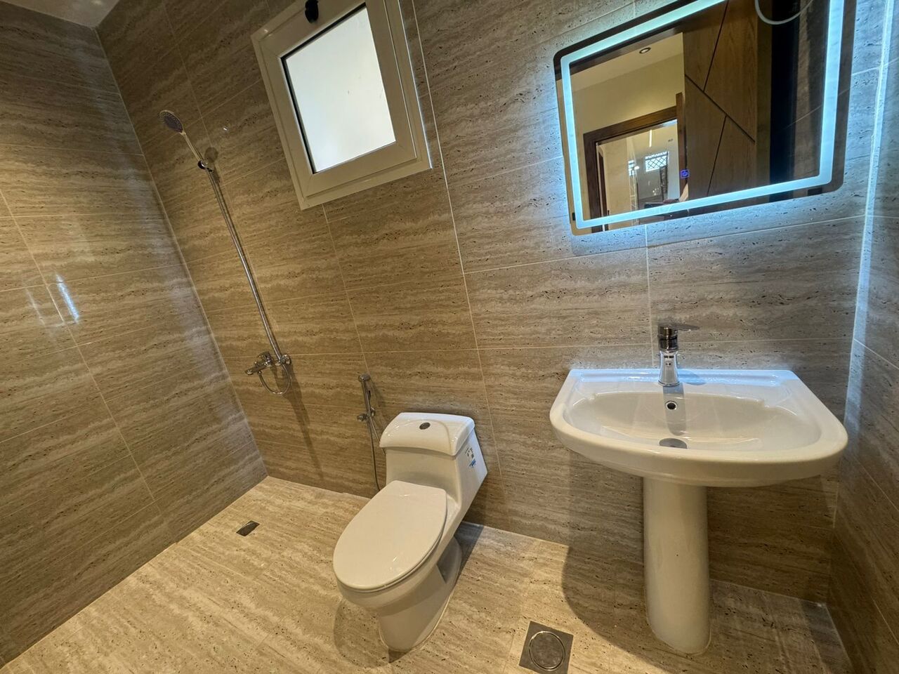Jubail, Apartments, Flats, Houses & Villas, SAR 1300/month,  Bachelor Only Apartment Near Toyota Jubail