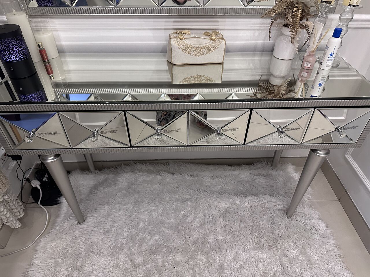 Muharraq, Furniture, BHD 120,  For Sale Console Table With Mirror At Excellent Condition.