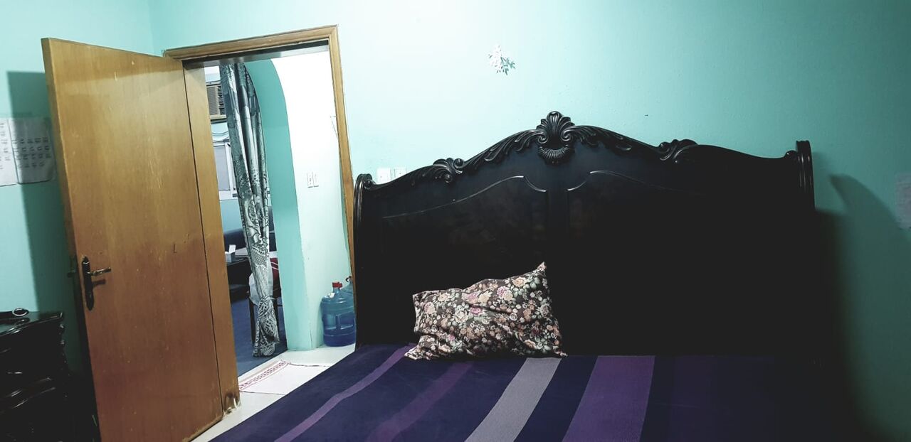 Dammam, Apartments, Flats, Houses & Villas, SAR 850/month,  SAR-850/-Monthly, Furnished Spacious Room Available For Executive Muslim Bachelor.