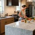 Modern Quartz Countertops For Stylish, Durable And Easy-to-Maintain Kitchen Spaces