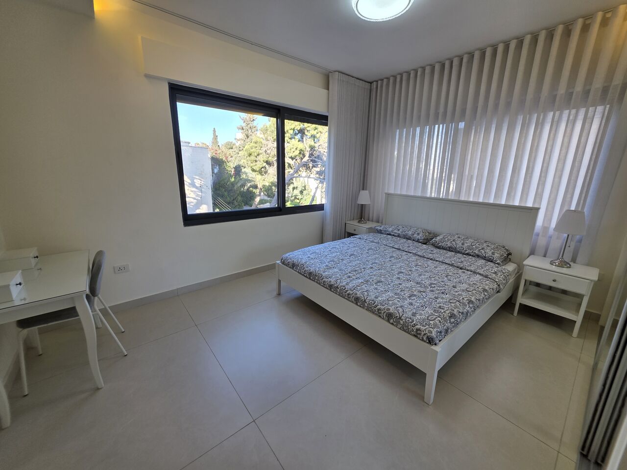 Amman, Apartments, Flats, Houses & Villas, JOD 17000/year,  Furnished,  2 BR,  Brandnew Fully Furnished 2B Apart With Baconly In Jabal Webdeh 00962777688956