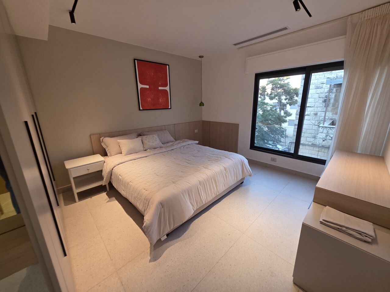 Amman, Apartments, Flats, Houses & Villas, JOD 15000/year,  Furnished,  2 BR,  Brandnew Fully Furnished 2B Apart With Baconly In Jabal Webdeh 00962777688956