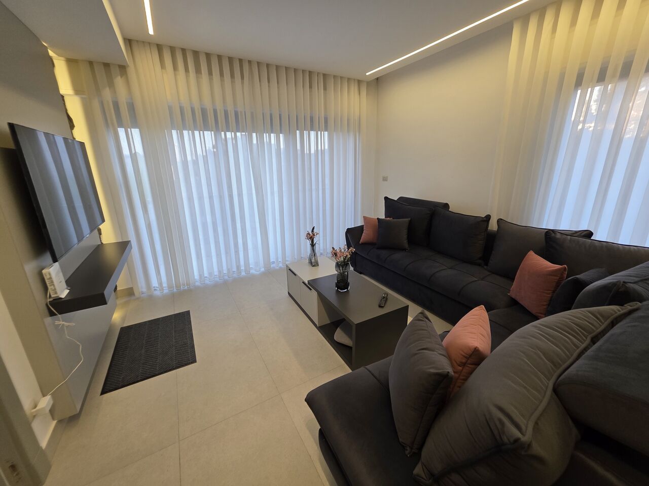 Amman, Apartments, Flats, Houses & Villas, JOD 16000/year,  Furnished,  3 BR,  Brandnew Fully Furnished 3B Apart With Baconly In Jabal Webdeh 00962777688956