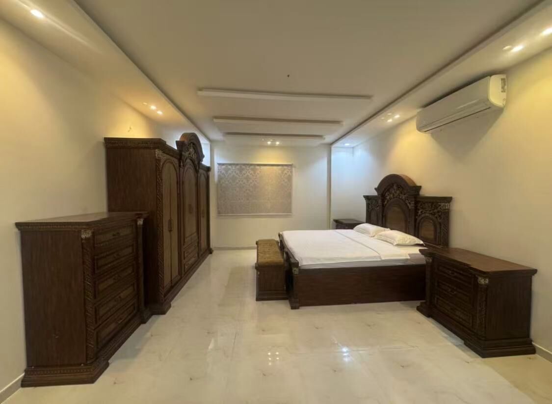 Riyadh, Rooms for Rent, SAR 300/day,  Furnished,  ROOM FOR CHINESE ONLY