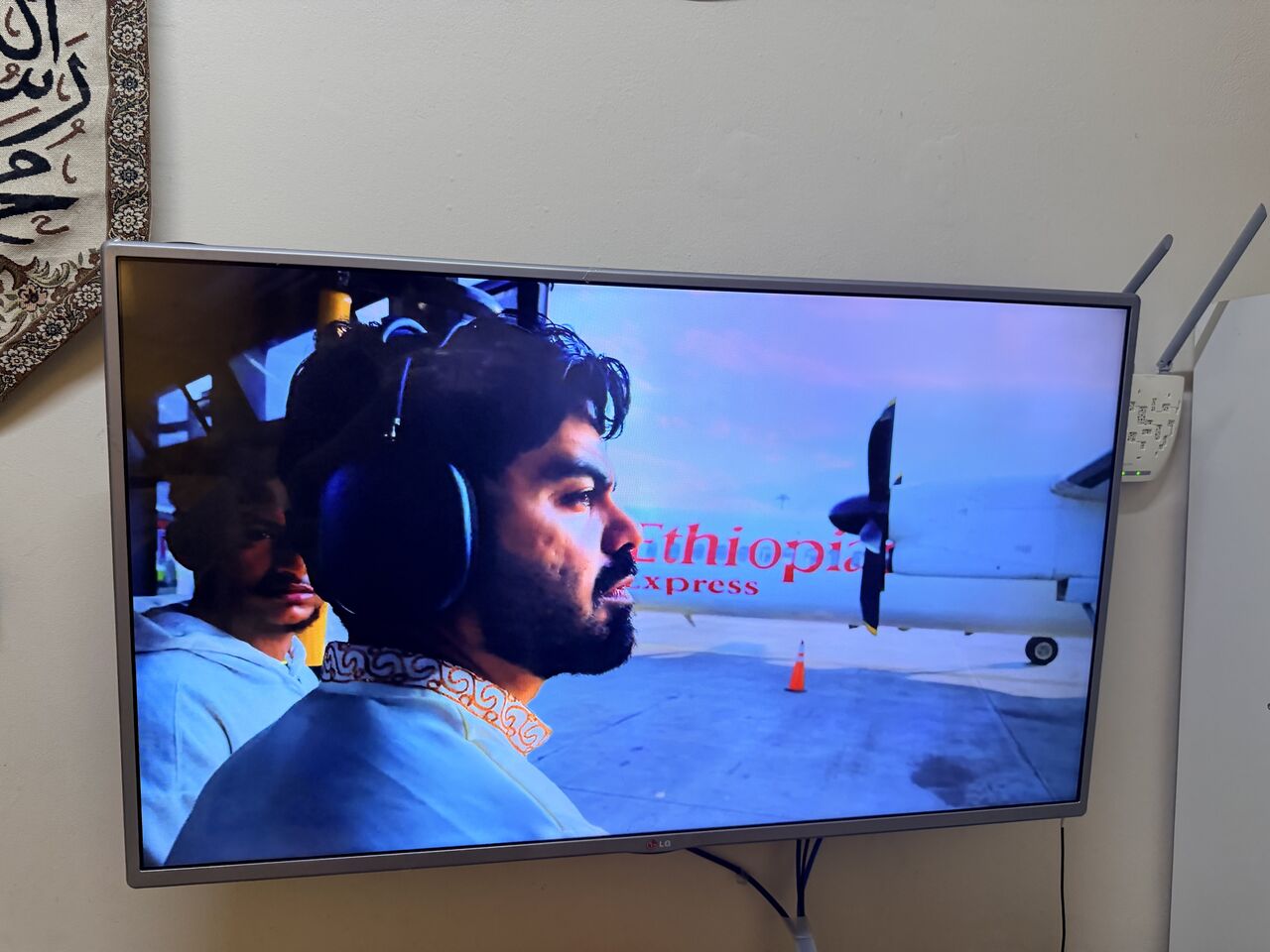 Khobar, Electronics, SAR 500,  LG TV 35 Inch Television In Good Condition