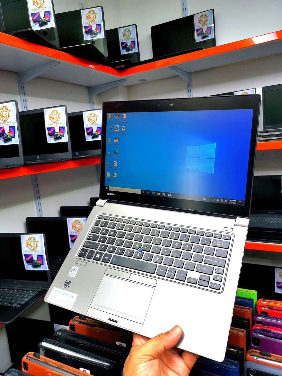 Manama, Computers, BHD 55,  Toshiba Slim I7 Touch Screen 55bd