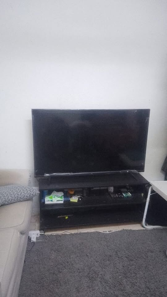 Riyadh, Furniture, SAR 1200,  TCL 4K 55 Inches UHD Smart Android TV + TV Stand