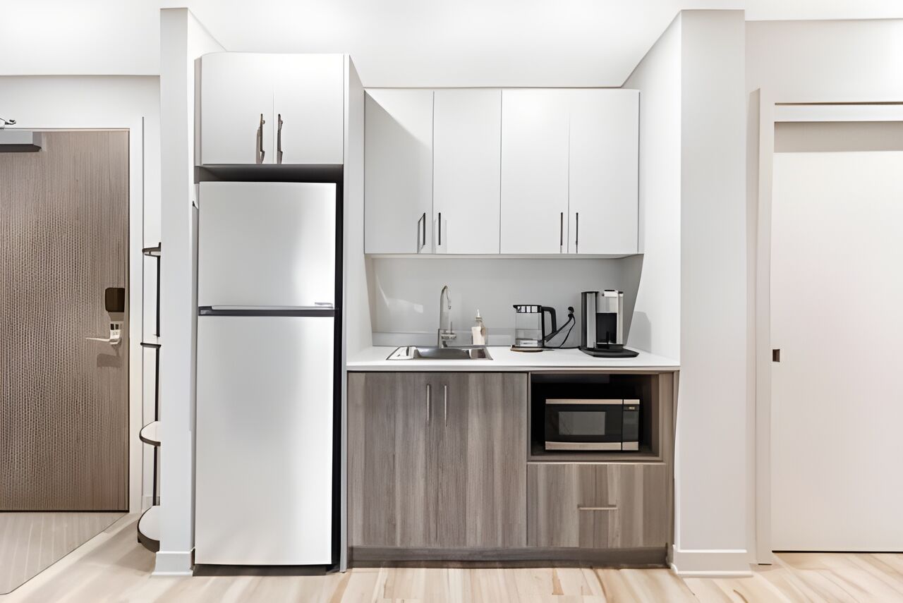 Toronto, General, Restaurant-Style Senior Dining In Sudbury