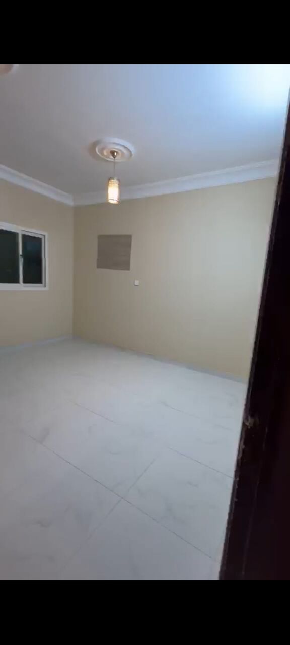 Al Naseem, Apartments, Flats, Houses & Villas, SAR 33000/year,  3 BR,  Family Apartment 2nd Floor With Open Galary Very Large Rooms And Well Maintain House