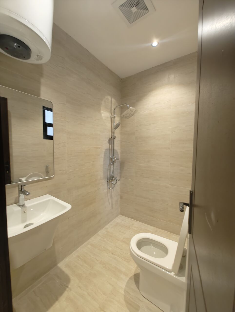 Al Andalus, Apartments, Flats, Houses & Villas, SAR 38000/year,  3 BR,  3BHK Family Apartment Available In Al Andalus