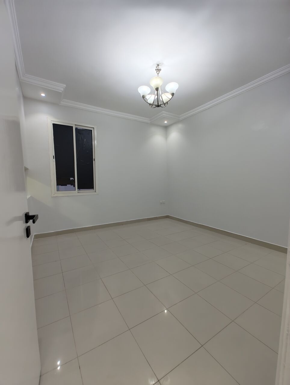 Al Malaz, Apartments, Flats, Houses & Villas, SAR 35000/year,  2 BR,  2BHK Family Apartment Available In Al Malaz Near Security Forces Hospital