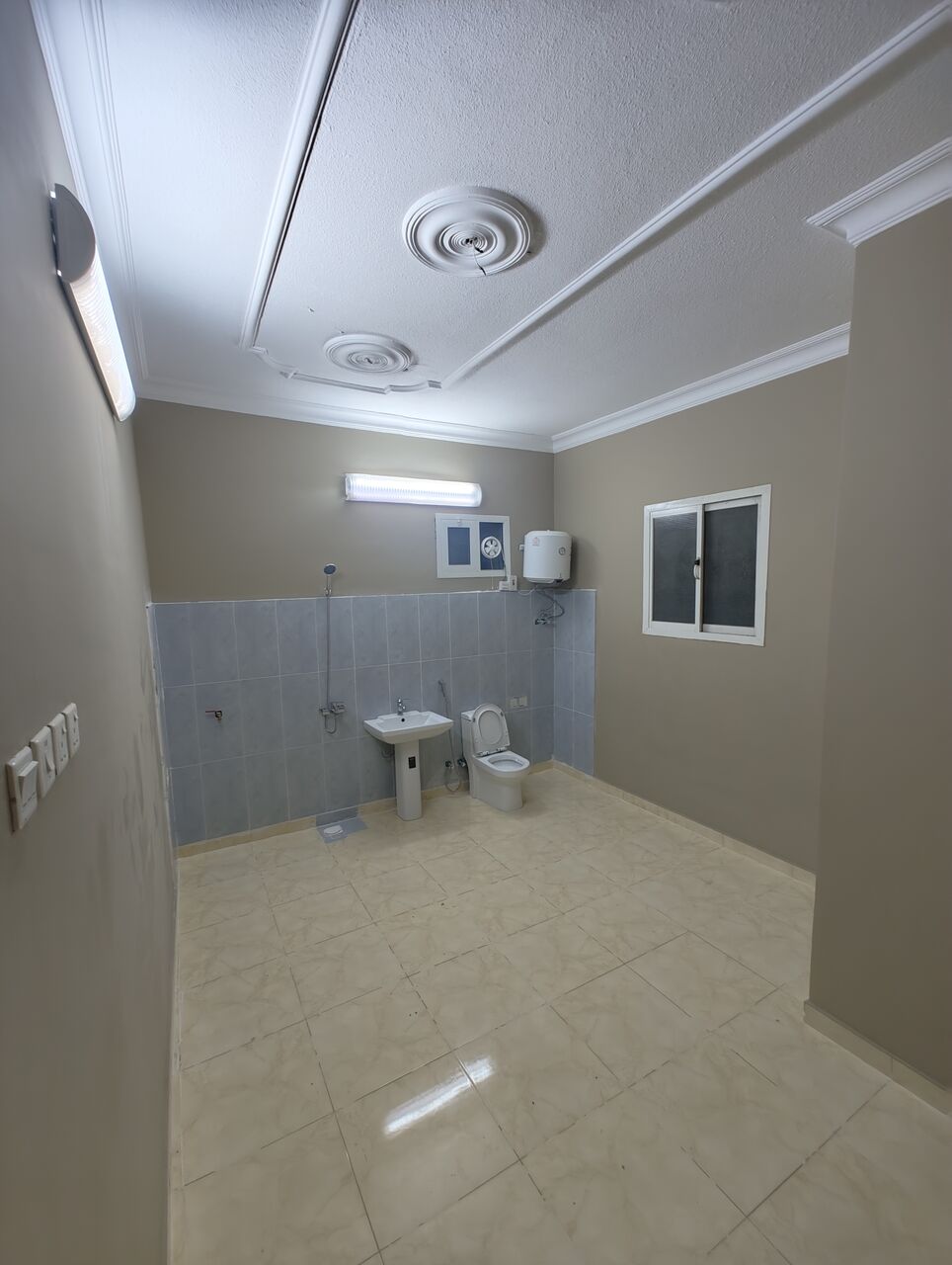 Al Malaz, Apartments, Flats, Houses & Villas, SAR 40000/year,  2 BR,  2BHK Villa Apartment Available In Al Malaz Al Jamiah Road