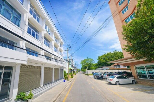 Bangkok, Villas, THB 9999,  22 Sq. Feet,  ไฟฟ้า 3เฟส 60/100 A ใกล้ถ.ใหญ่ เพชรเกษม 108-116 เหมา
