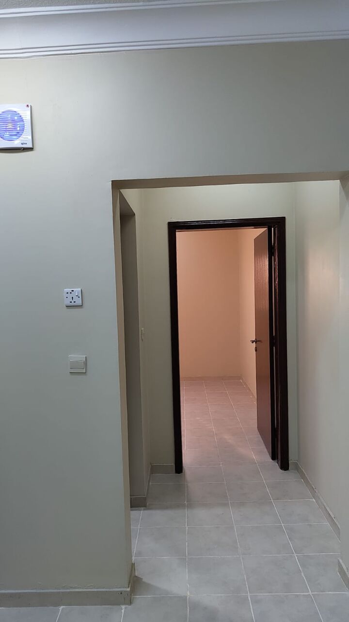 Jubail, Apartments, Flats, Houses & Villas, Studio Apartment (one Room And A Living Room) Available For Rent.