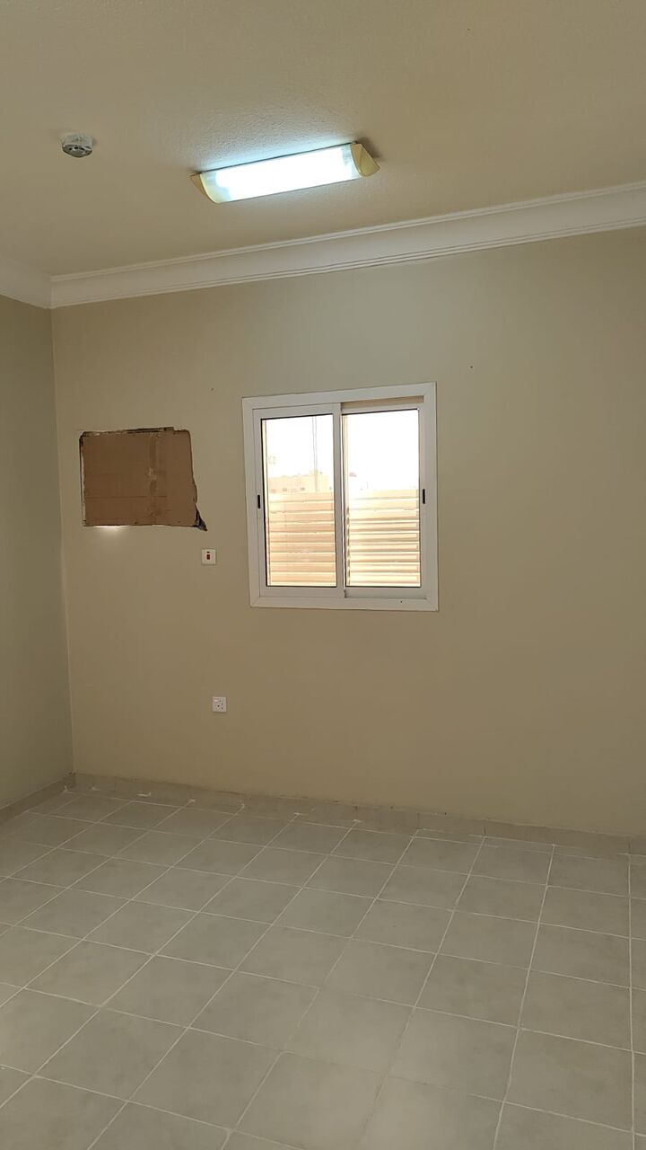 Jubail, Apartments, Flats, Houses & Villas, Studio Apartment (one Room And A Living Room) Available For Rent.