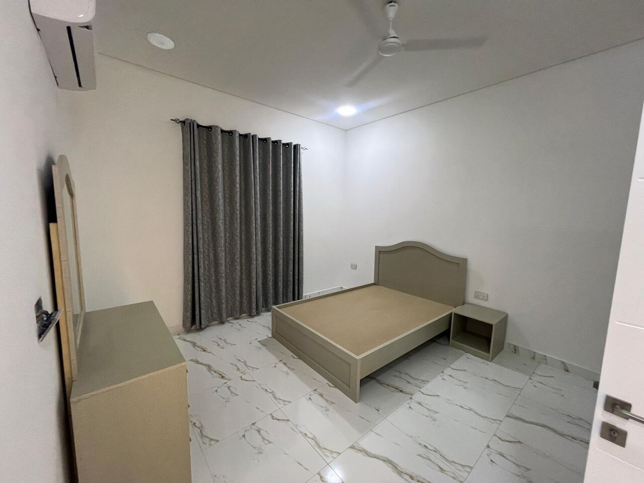Saar, Apartments, Flats, Houses & Villas, BHD 180/month,  Furnished,  Studio,  Flat For Rent Near Saar | Close To Alosra & Budaiya Highway