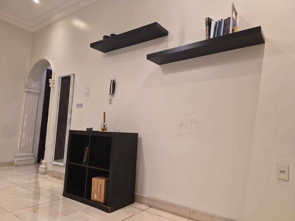 Khobar, Furniture, SAR 150,  رفوف جداريّة + وحدة تخزين + مرآة Wall Shelves + A Four‑cube Shelf +mirror.
