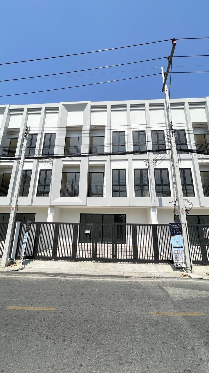 Bangkok, Real Estate For Sale, THB 14900000,  3 BR,  54 Sq. Feet,  ขายบ้านโฮมออฟฟิศ 3 ชั้น หรูหราเหนื