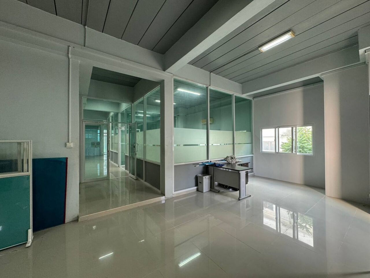 Bangkok, Real Estate For Sale, THB 27000000,  6 BR,  105 Sq. Feet,  ขาย�เช่า โฮมออฟฟิศ 3 ชั้น นิคมอมตะน
