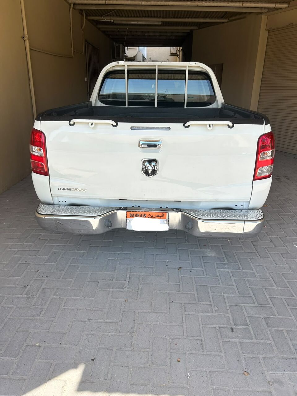 Manama, Vehicles, Cars & Trucks , BHD 3000,  DODGE RAM PICK UP,  2017,  Manual,  75000 KM,  DODGE RAM PICKUP PVT/D/C - WHITE COLOUR