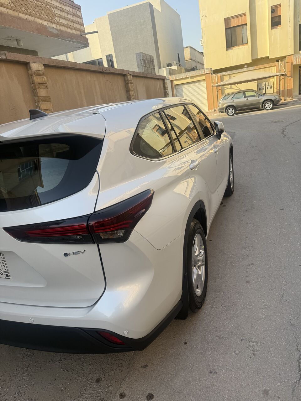 Dammam, Vehicles, Cars & Trucks , SAR 135000,  Toyota Hylander,  2025,  Automatic,  37000 KM,  -LEHEV
