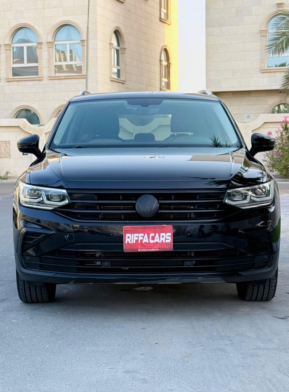 Manama, Vehicles, Cars & Trucks , BHD 7700,  Volkswagen Tiguan R,  2022,  Automatic,  138000 KM,  Volkswagen Tiguan  Model