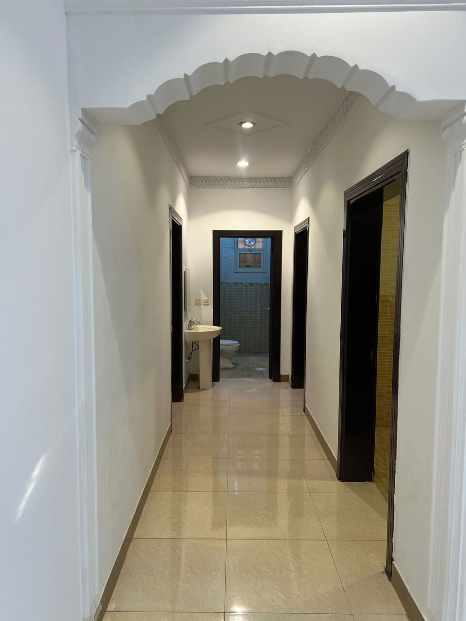 Riyadh, Apartments, Flats, Houses & Villas, SAR 44000/year,  3 BR,  3-Bedroom Family Apartment For Rent In Al Munsiyah &ndash; Water & Gas Included