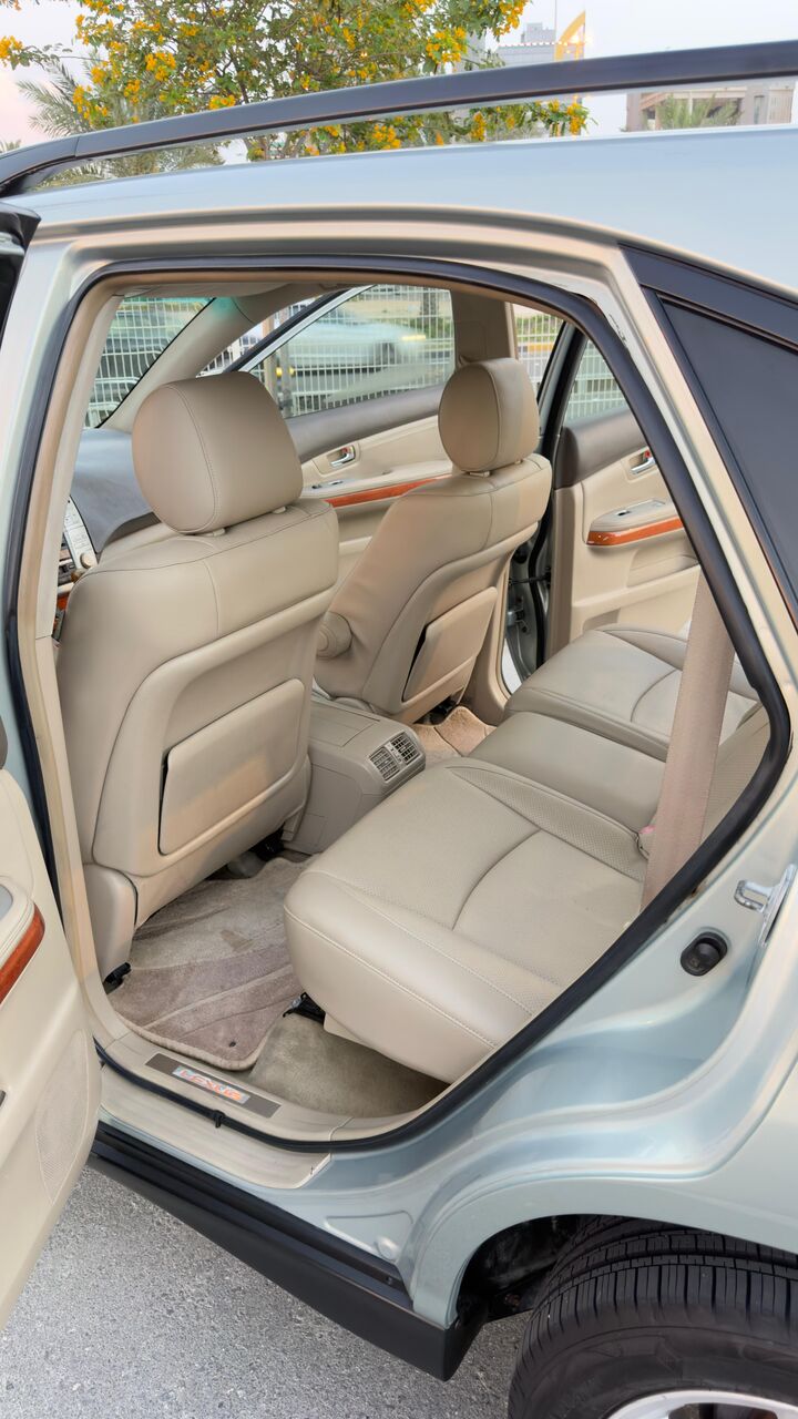 Manama, Vehicles, Cars & Trucks , BHD 2400,  Lexus RX330,  2004,  Automatic,  160000 KM,
