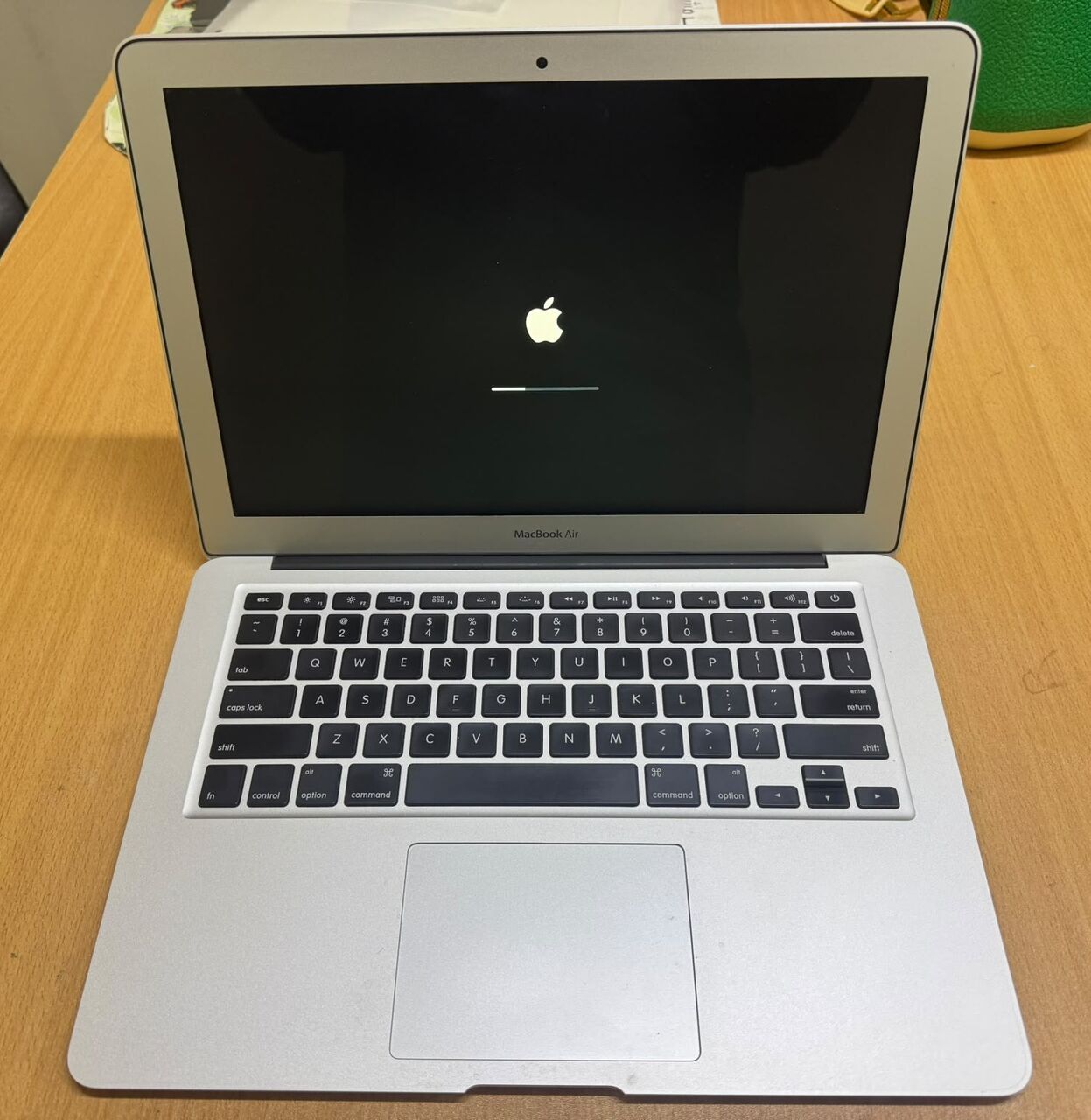 East Riffa, Computers, BHD 100,  MacBook Air 2017 &ndash; For Sale