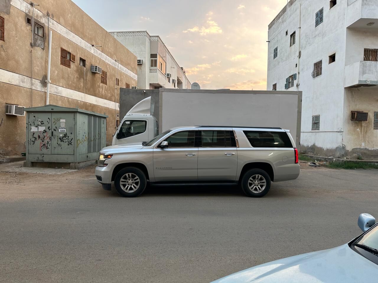 Yanbu, Vehicles, Cars & Trucks , SAR 120,  Chevrolet Suburban,  2019,  Automatic,  350000 KM,   For Sale In Very Good Condition