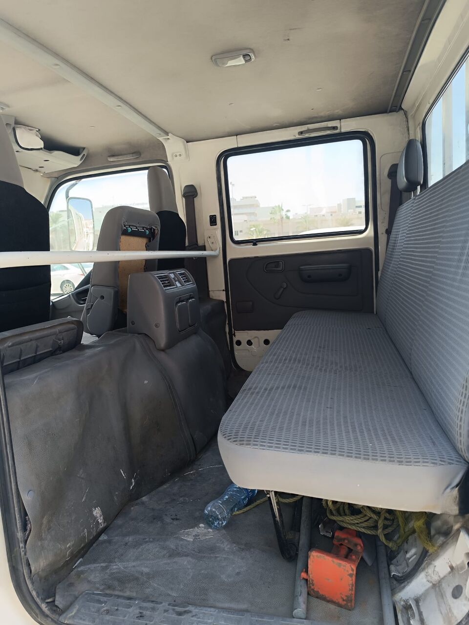 Umm Al Hassam, Vehicles, Cars & Trucks , BHD 3600,  Hino 2 Cabin 6 Wheel,  2016,  Manual,  117500 KM,  Low Mileage, Full Cover Insurance, Clean Condition, Urgent Sale !