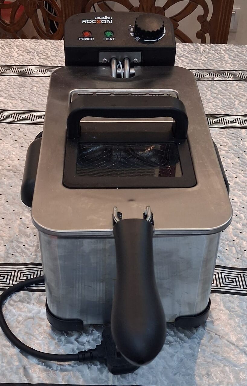 Jeddah, Household Items, SAR 60,  Oil Electric Deep Fryer 60 SR, Foot Spa Massage 60 Sr, WiFi Repeater Price 30SR