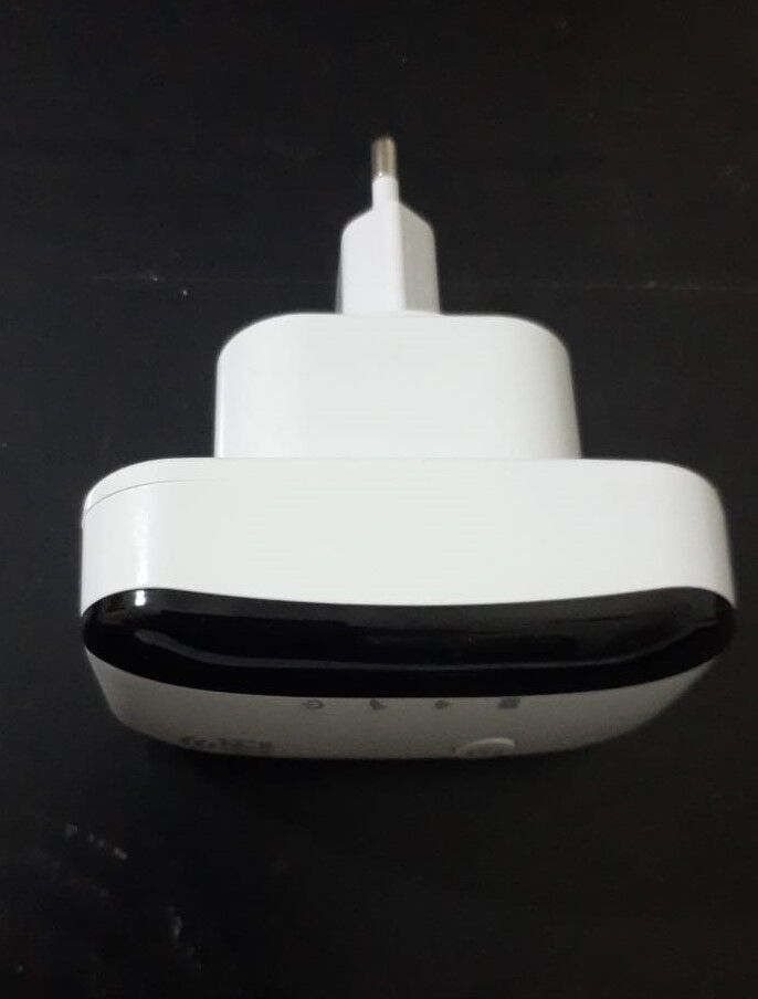 Jeddah, Household Items, SAR 60,  Oil Electric Deep Fryer 60 SR, Foot Spa Massage 60 Sr, WiFi Repeater Price 30SR