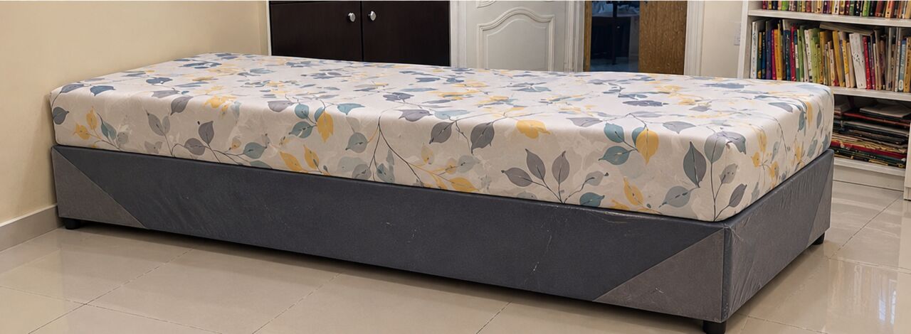 Mushrefah, Household Items, SAR 2200,  & Seater Sofa + 2 Single Beds With Matresses Small + Dining Table + 6 Door Cupboard