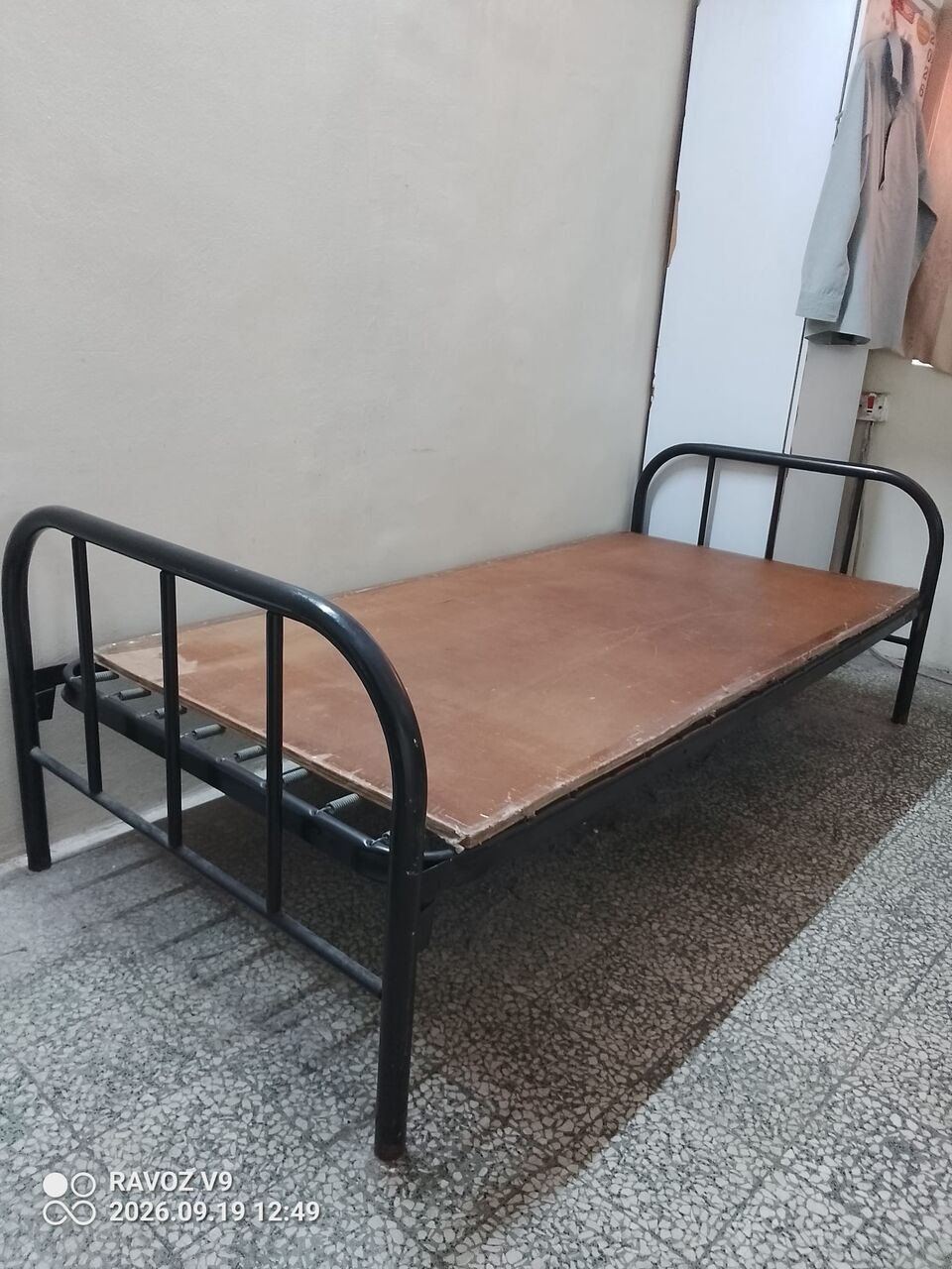 Ras Rumman, Furniture, BHD 20,  Single Bed Of Iron With Thick Mattress On Sale
