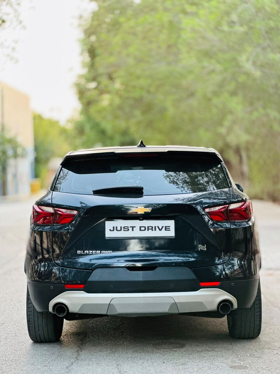 Segaya, Vehicles, Cars & Trucks , BHD 6500,  Chevrolet Blazer,  2020,  Automatic,  110000 KM,    MODEL WELL MAINTAINED 5 SEATER COMPACT SUV CALL OR WHATSAPP 35400768