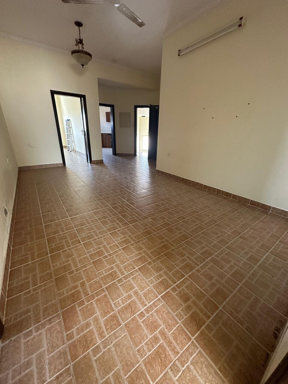 East Riffa, Apartments, Flats, Houses & Villas, BHD 160/month,  2 BR,  1202 Sq. Meter,  2 BHK Flat For Rent